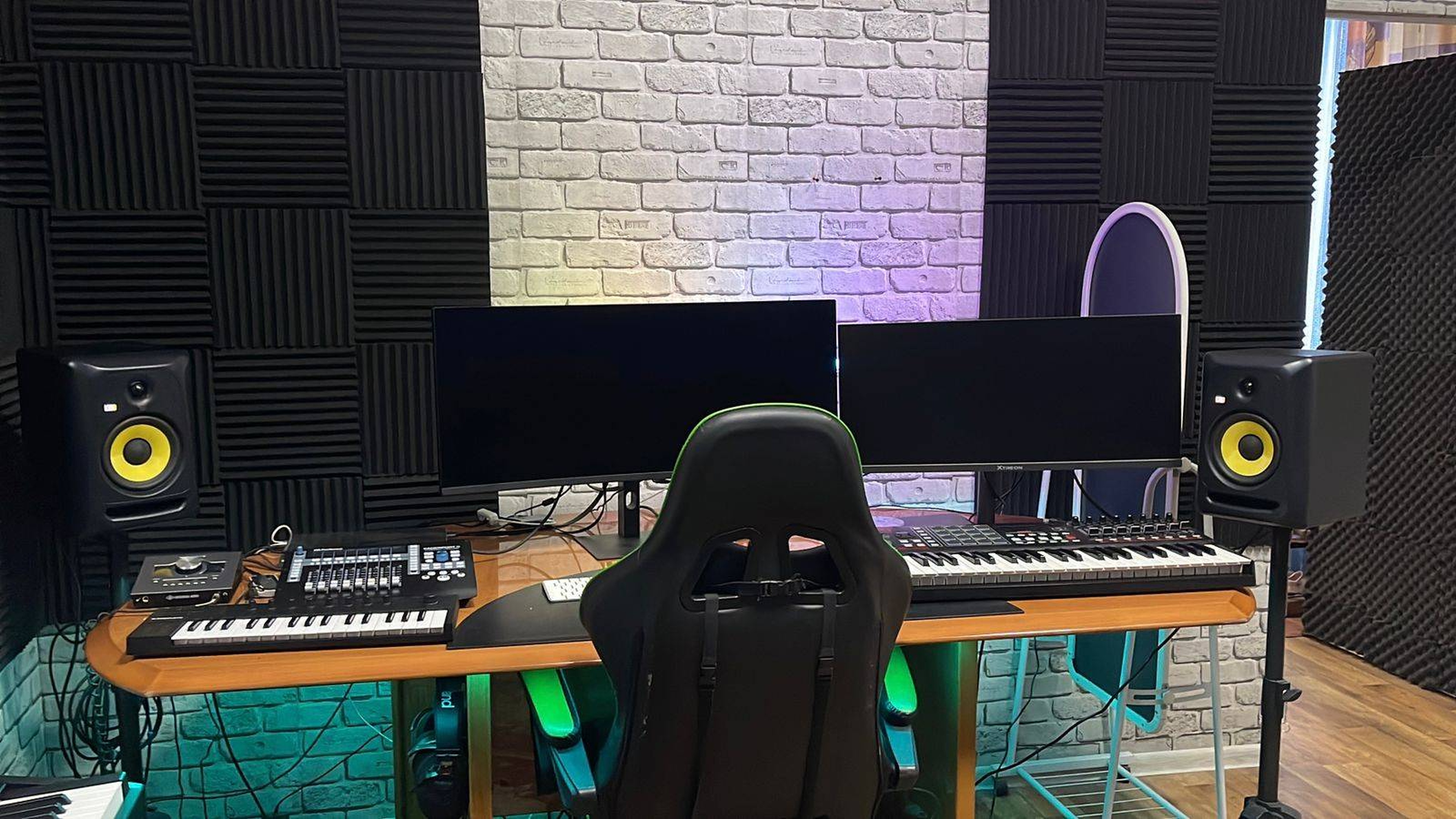 Основное помещение студии SoundMaster